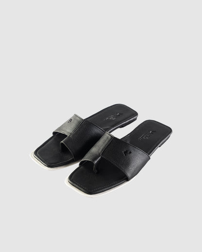 Project 7: Contemporary Kolhapuri